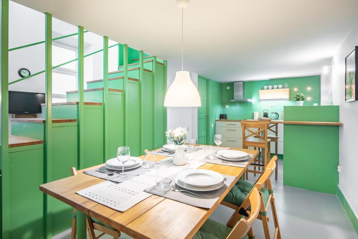 Very Central - Unique Design - New Studio Budapest Eksteriør billede